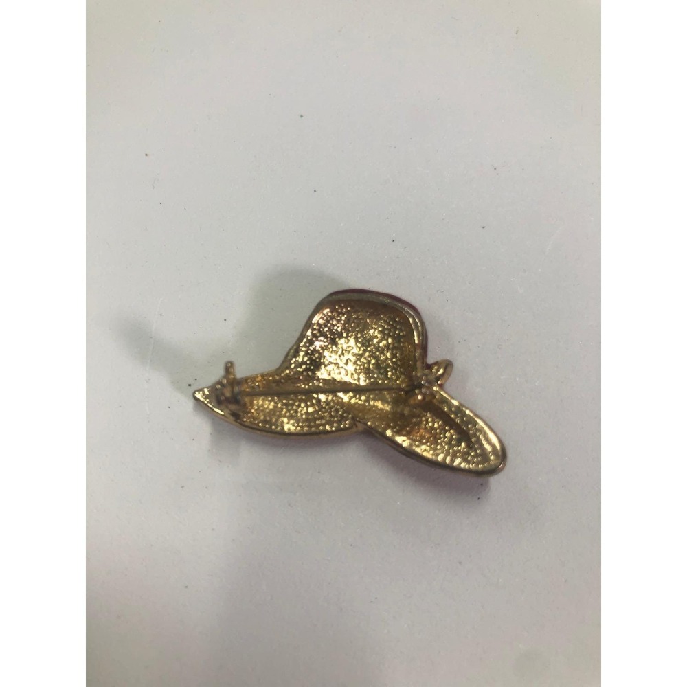Vintage Red Rhinestone Sun Hat Brooch Gold Tone Novelty Lapel Pin - Picture 3 of 3
